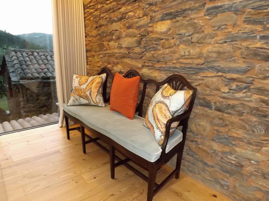 Casa De Baixo - Nature Hotel Alvoco das Várzeas 객실 사진