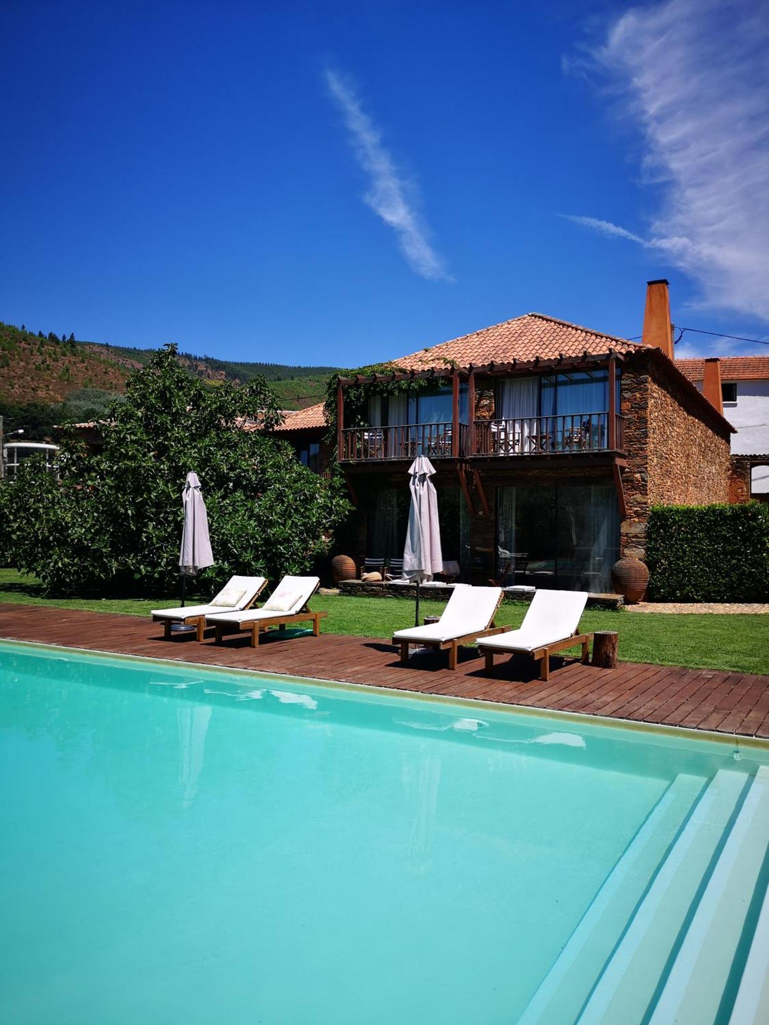 Casa De Baixo - Nature Hotel Alvoco das Várzeas 외부 사진
